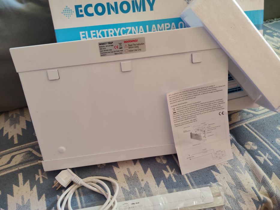 Elektryczna lampa owadobójcza Economy