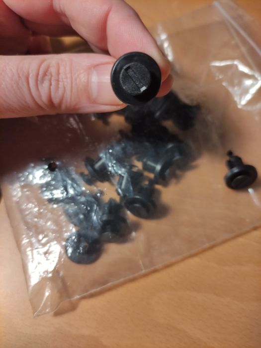 Clips para choques Renault (19 unidades)