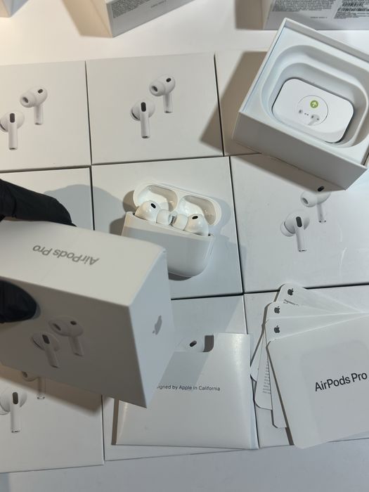 Навушники Apple AirPods Pro 3 з ANC + чохол у подарунок