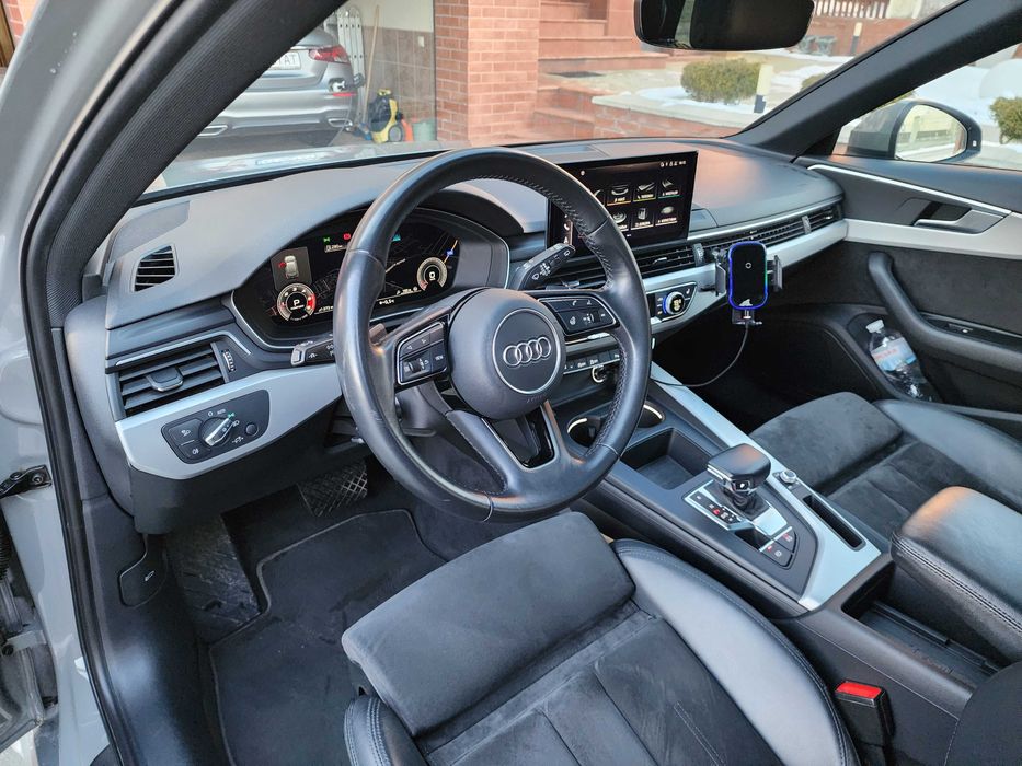Audi A4 B9.5 2020 | 2.0 TDI 190 к.с | LED, PANO, S-LINE, VEBASTO, R18