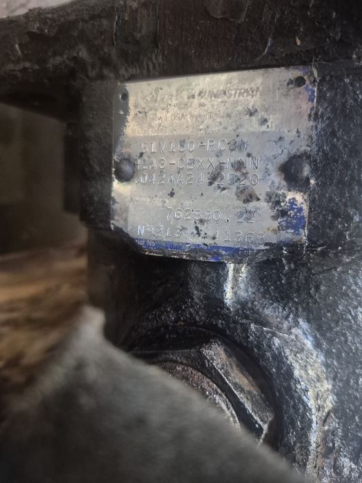 Hydromotor silnik hydrauliczny 51V160-RC8N H1A3 motor hydrauliczny