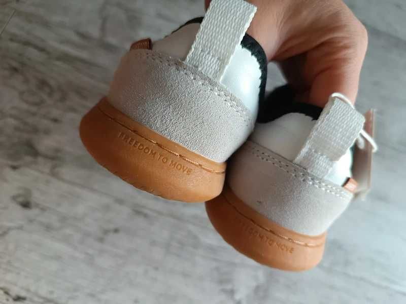 Skórzane półbuty Zara 33