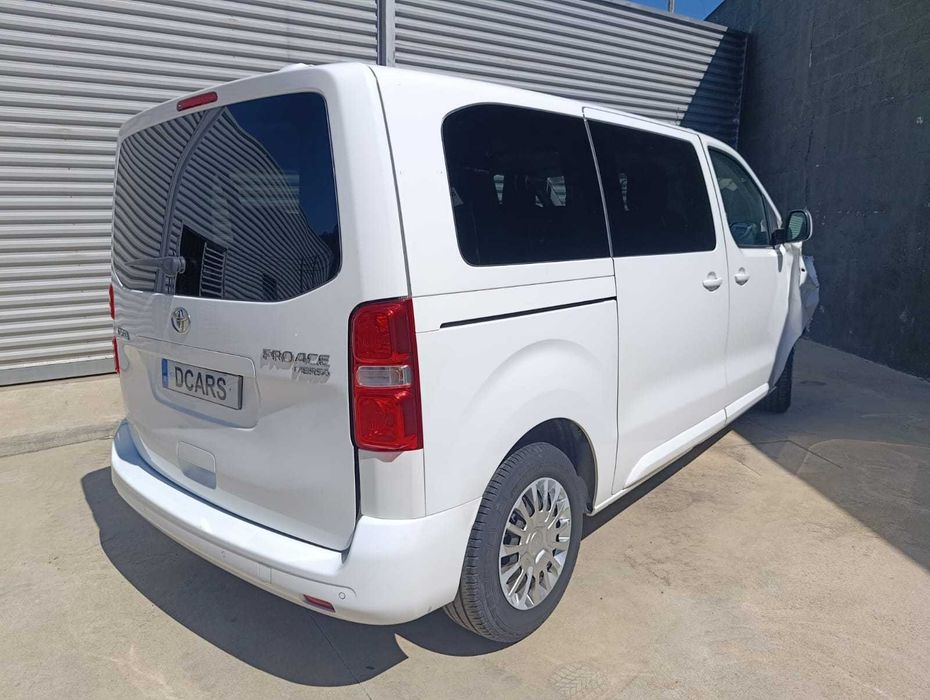 TOYOTA PROACE VERSO 1.5D 9 lugares