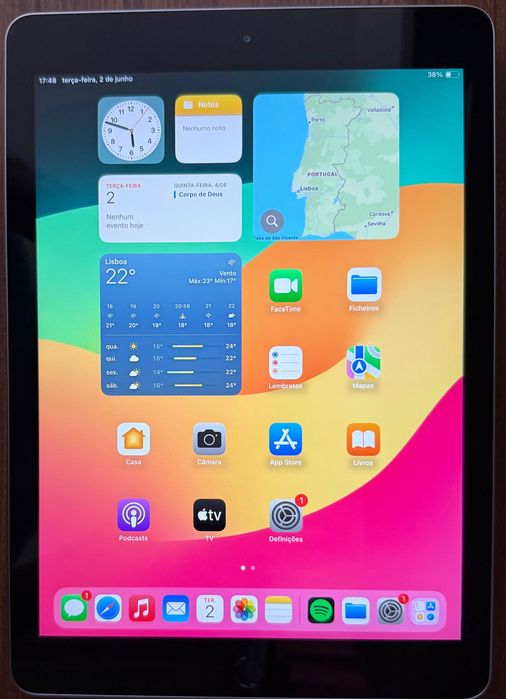 iPad Apple (6th Gen) 128 GB- como novo