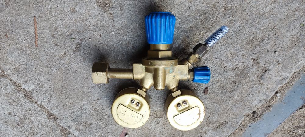 Reduktor manometr tlen oxygen