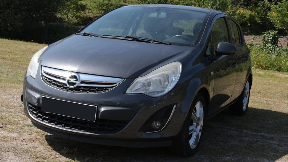 Opel Corsa 1.2 Enjoy
