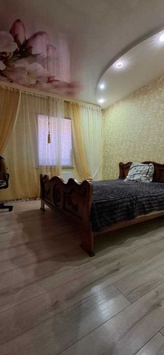 Продается дом  в Центре.