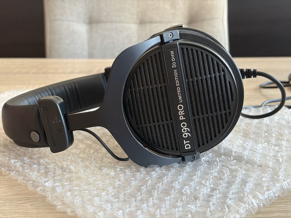 Beyerdynamic DT 990 PRO Black Edition 80 Ohm