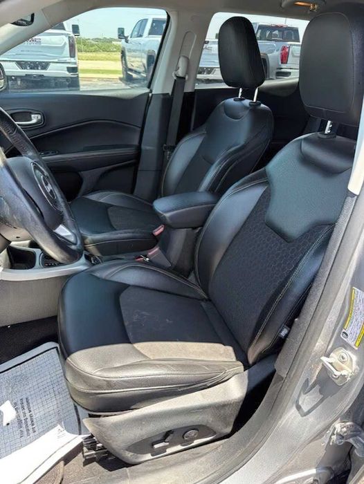 Jeep Compass      2019