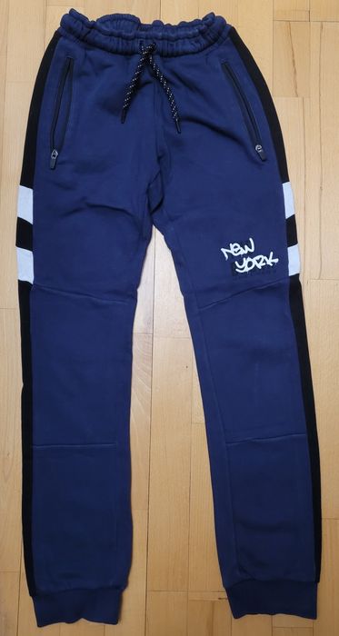 Spodnie dresowe C&A, 158