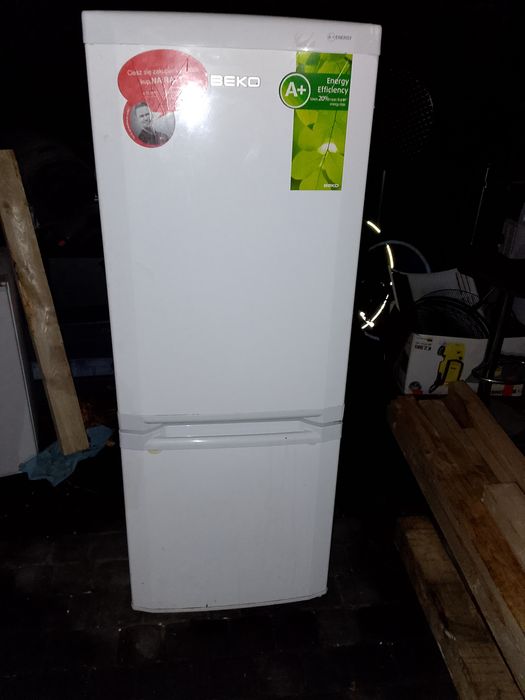 Lodówko zamrażarka Beco