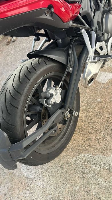 Benelli 502 semi-nova, pouca usada