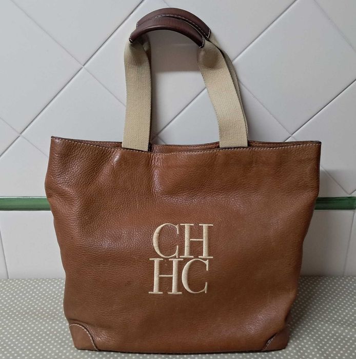 Mala Carolina Herrera original, cor camel em excelente estado