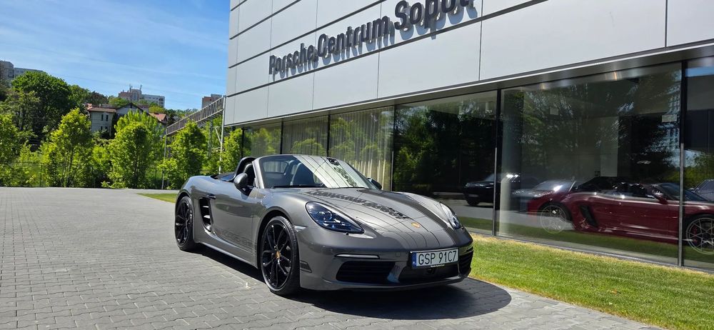 Porsche 718 Boxster