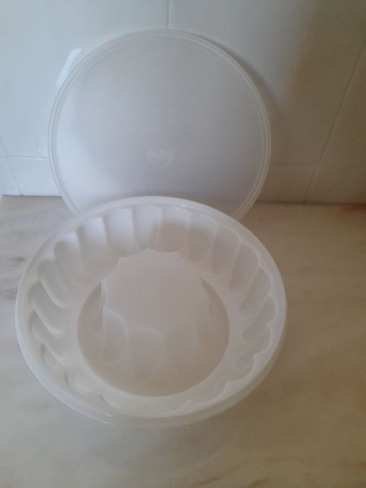 Vários tupperwares430582819591956480