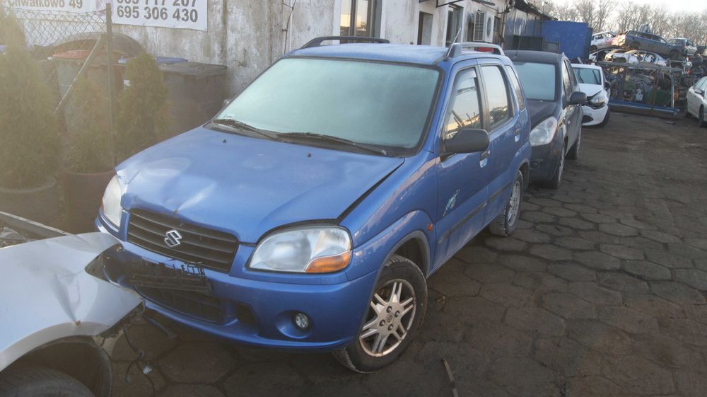 Suzuki Ignis Lakier(Z2J) na części maska zderzak klapa błotnik drzwi