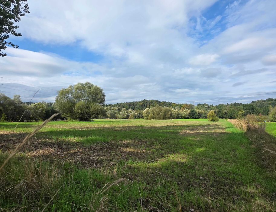 Komercyjna płaska działka pod inwestycję/82ary/bezpośrednio przyDrodze