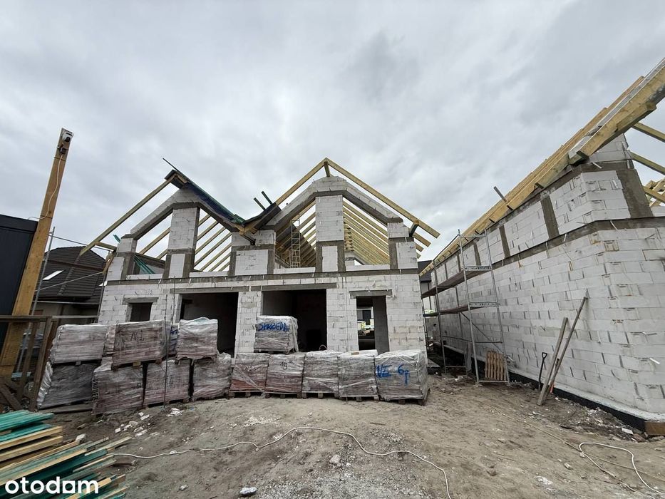 Bliźniak 112 m2, ogródek 91 m2 - Bawarski styl