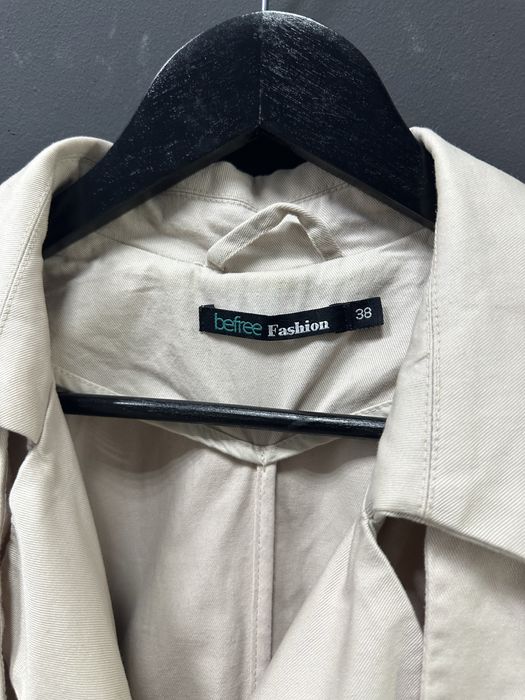 Пальто тренч жіноче