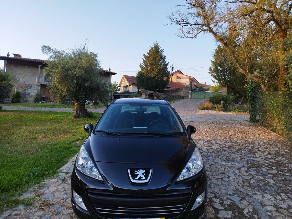 Peugeot 207 excelente estado de conservação analiso retoma