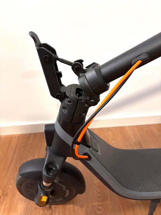 Trotinete Elétrica SEGWAY Ninebot