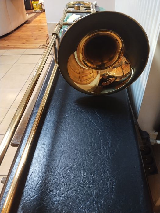 instrument dętyPuzon