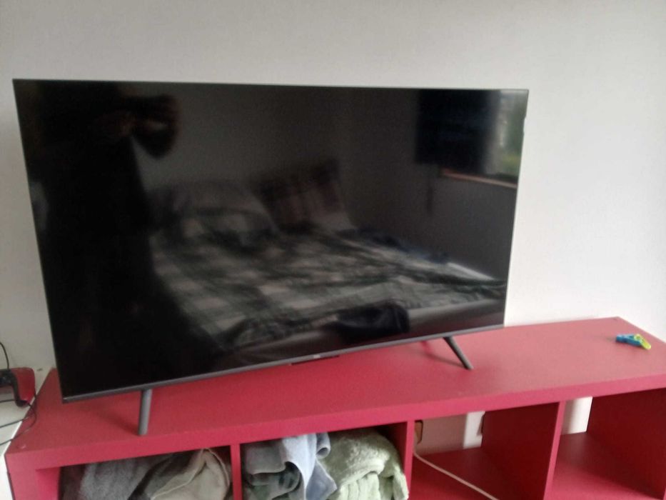 TCL 43" QLED 4K Smart TV (43T7B) –Como Nova – €140
