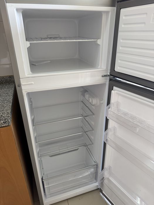 Frigorifico bem estimado