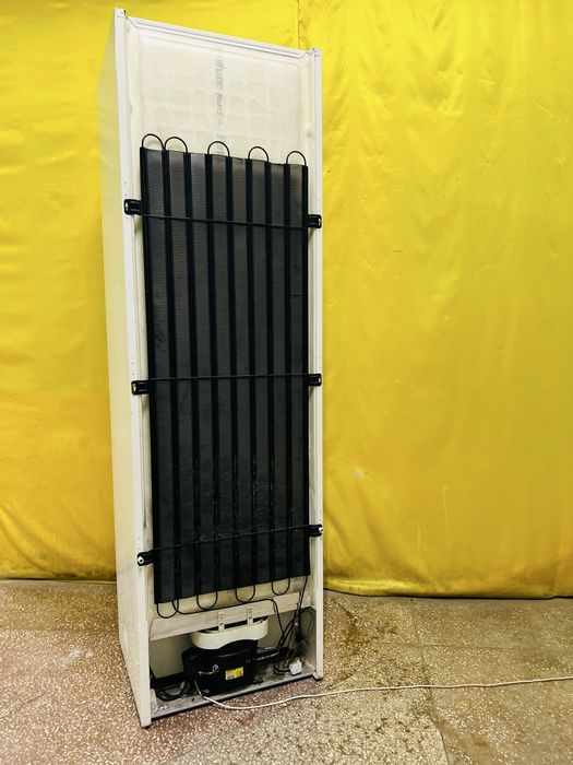 Двухкамерный холодильник Gorenje  200см,Class A+