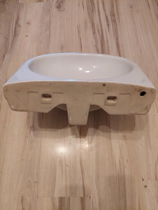 Umywalka toaletowa