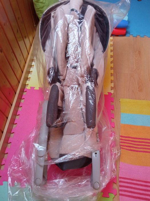 Carrinho de bebé, alcofa e ovo, Chicco Trio Love