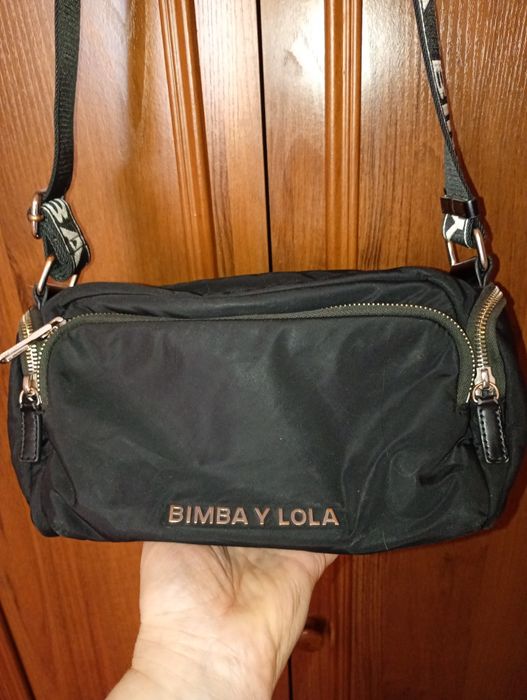 Фірмова сумочка крос-боді. Bimba y lola.