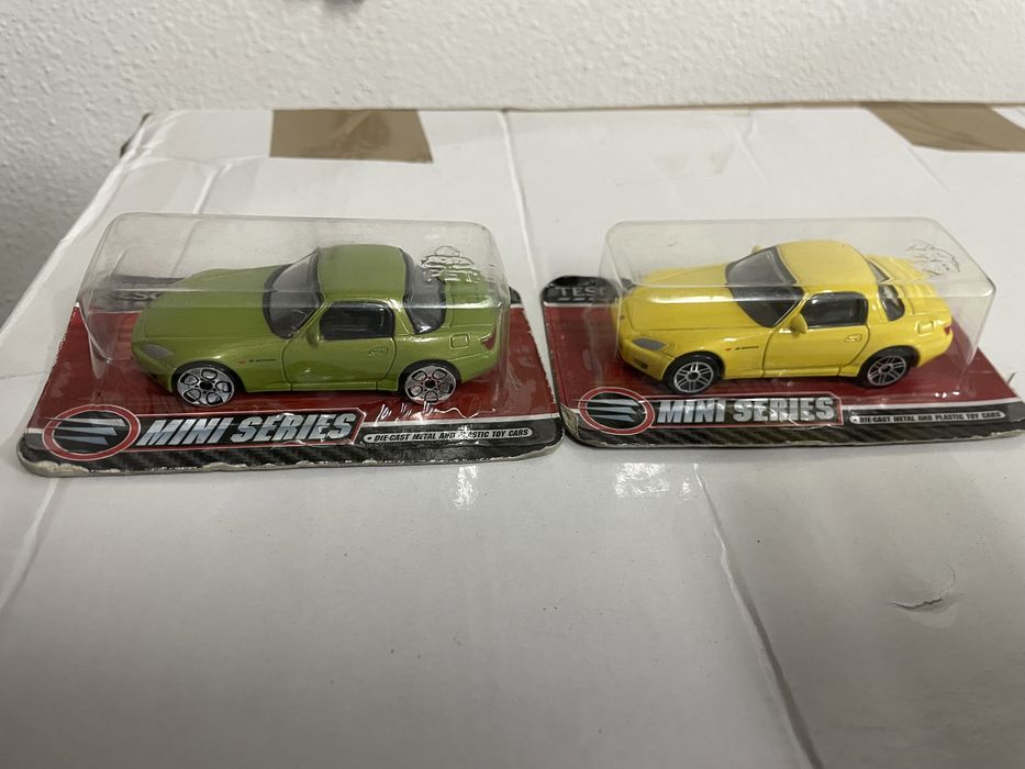 Miniaturas Honda s2000 1/64 e 1/43