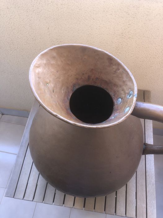 Jarro antigo em cobre