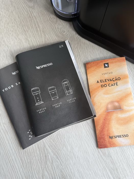 Maquina de Café Nespresso Vertuo
