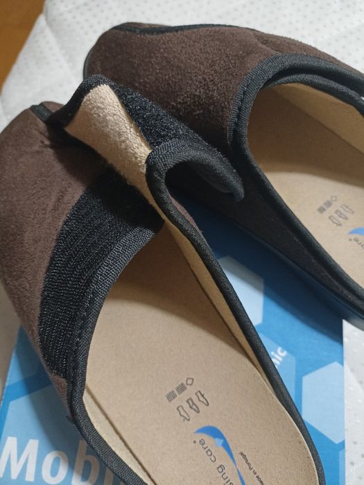 Chinelos ortopédicos