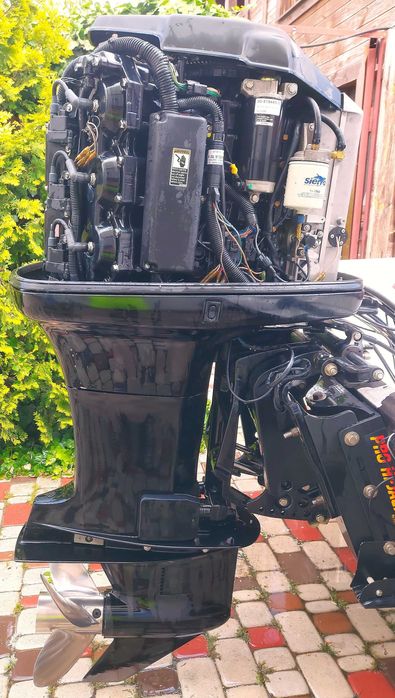 Лодка Triton TR21 + Лафет + Mercury 225 EFI Америка човен