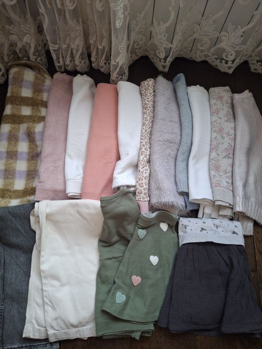 Одяг для дівчинки . Зріст 128-134см.