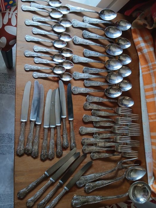 Vendo faqueiro banhado prata
