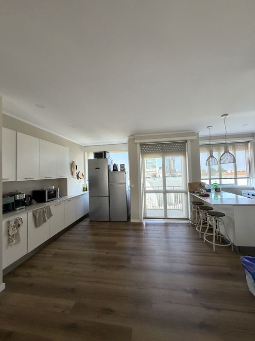 Suite num Apartamento junto à Rotunda da Boavista, Porto