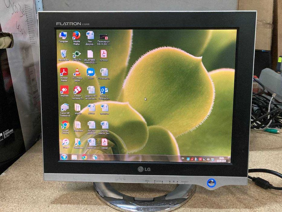 Ретро LCD монітор LG L1510SL. 15 дюймів. Повністю справний.