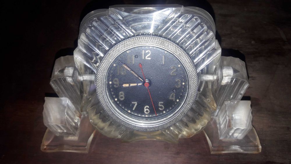 Часы танковые настольные СССР