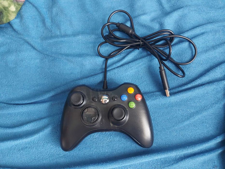 Kontroler Xbox 360 kontabilny z komputerem PC
