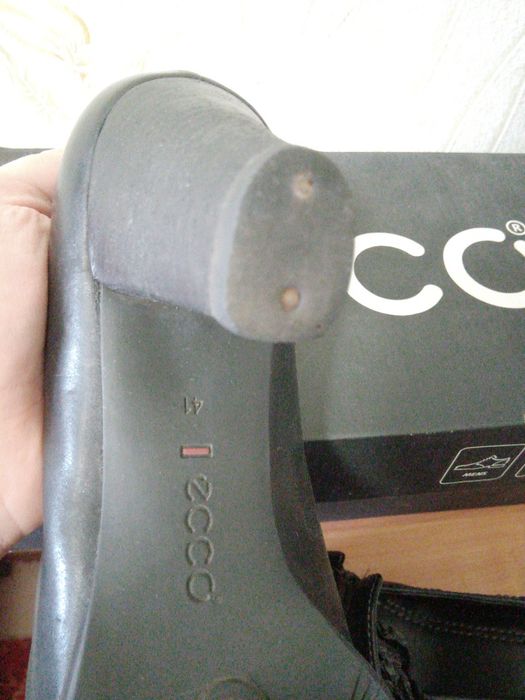 Кожаные женские туфли ECCO 41 размера