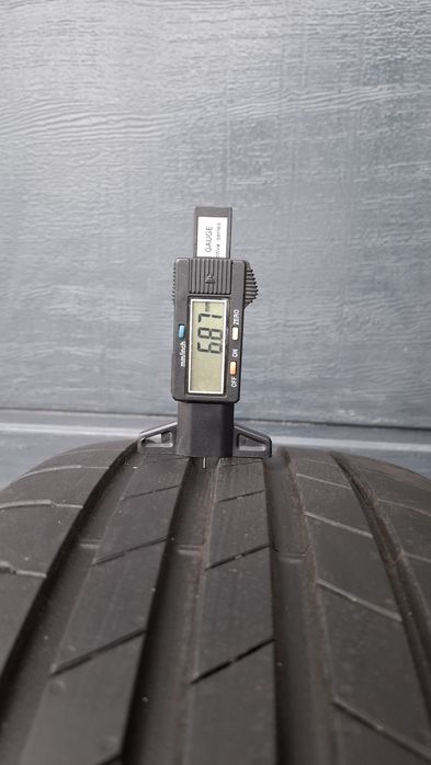 Bridgestone 225/45 R17 Turanza T005