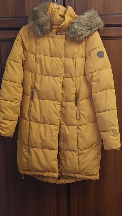 Куртка жіноча зимова жовта