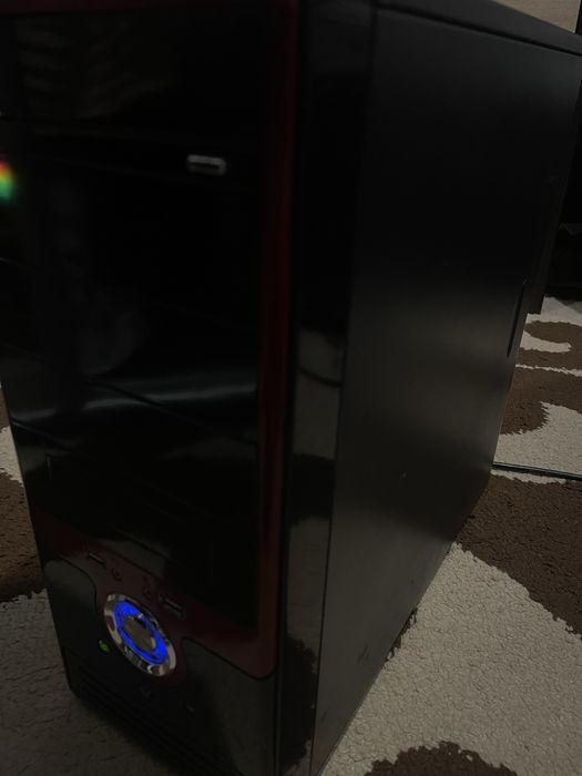 Продам  компʼютер.