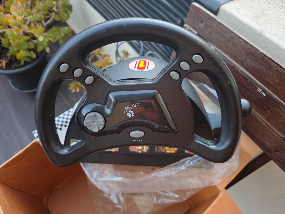 Volante Mad Catz – PlayStation 1