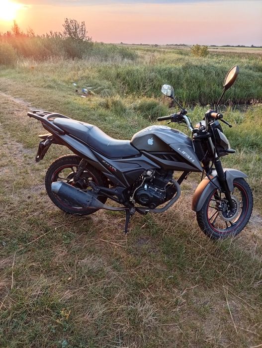 Продам ліфана  сітіера 200