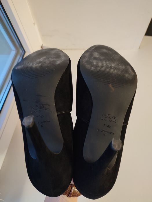 Продам туфлі h&m на каблуках з відкритим носком